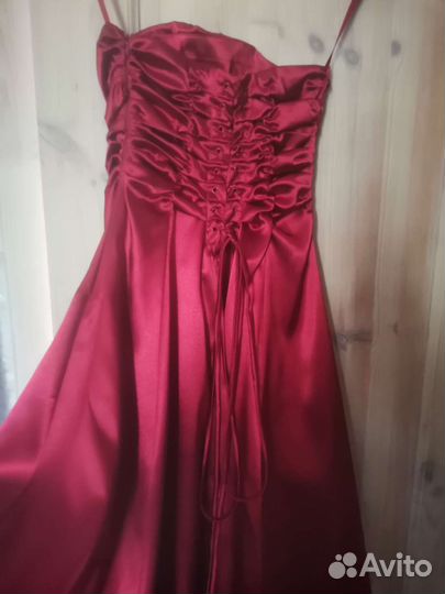 Платье для девочки нарядное