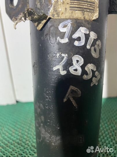 Стойка передняя Ford Transit 2.2 2008