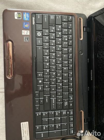 Ноутбук toshiba