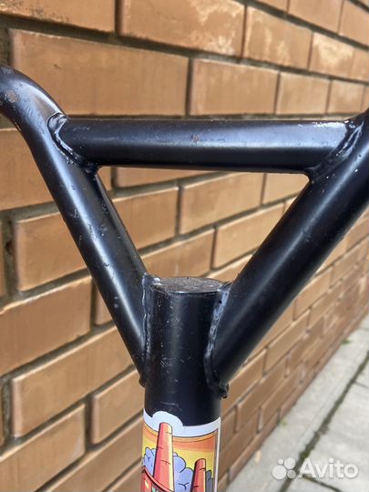 Трюковой самокат