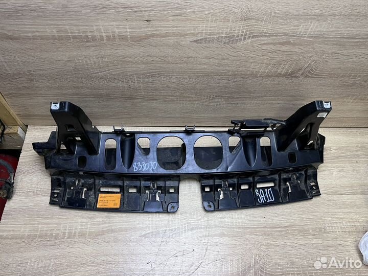 Кронштейн заднего бампера BMW X5 E70 2007-2013