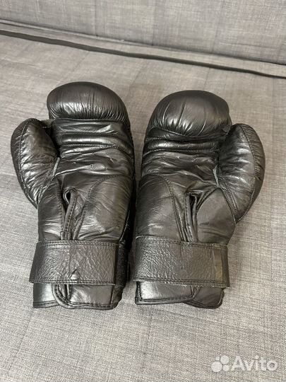 Боксерские перчатки Green hill 12 oz