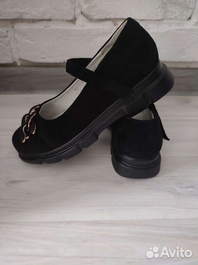 Туфельки в школу