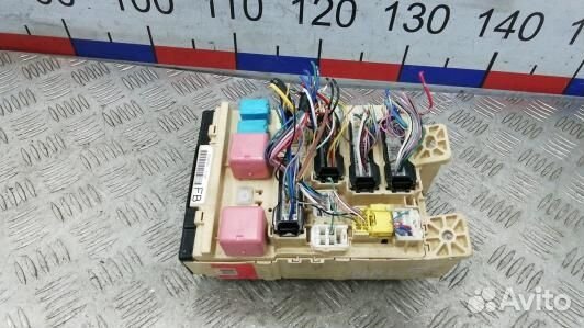 Блок предохранителей lexus RX 2 (NML05M101)