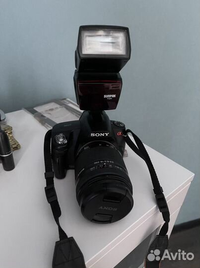Зеркальный фотоаппарат sony