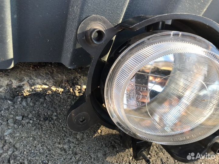 Фара противотуманная передняя правая Kia Sorento 1