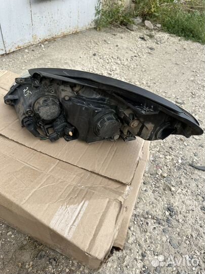 Фара правая Kia Ceed