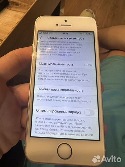 Телефон iPhone se и 6s