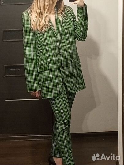 Новый зелёный костюм в клетку Michael Kors