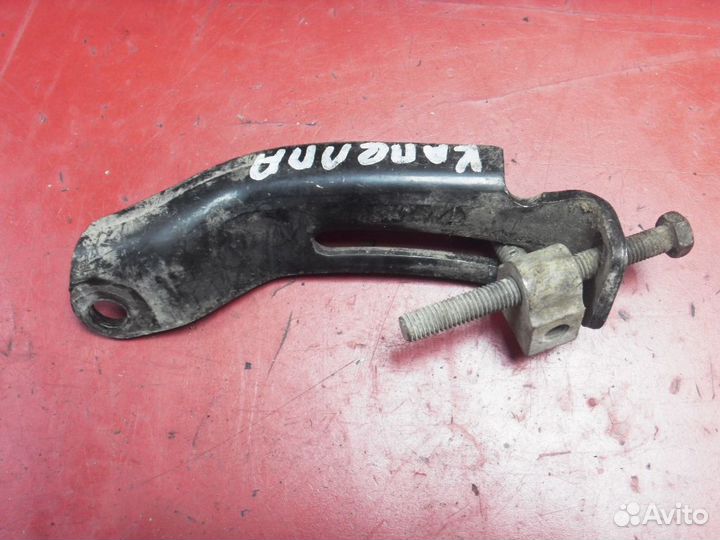 Натяжитель ремня GE7T3261X Mazda Capella 1997-2002