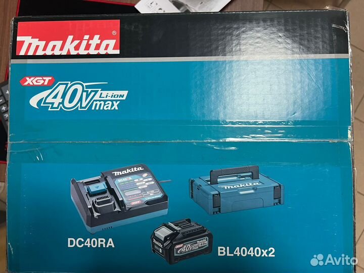 Makita Зарядное устройство с акб 40V