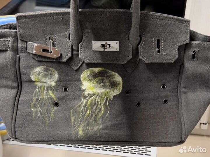 Рисование на одежде акрилом