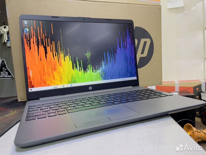 Ноутбук HP Pen6405 2.4X4/4/SSD256/FHD Комплект