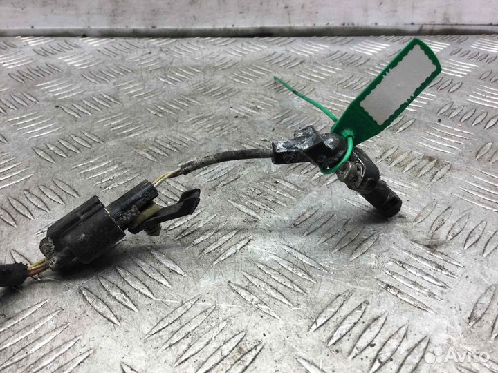 Датчик коленвала Land Rover Discovery D27