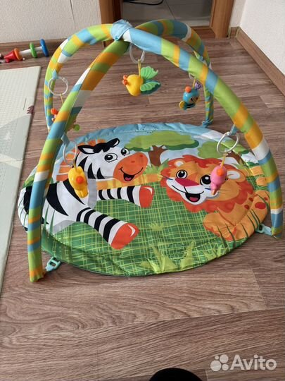 Развивающий коврик