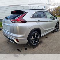 Mitsubishi Eclipse Cross 1.5 CVT, 2022, 2 900 км, с пробегом, цена 3 470 000 руб.