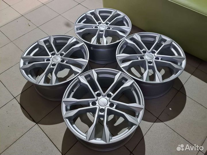 OZ raysing r18 5.114.3 Toyota