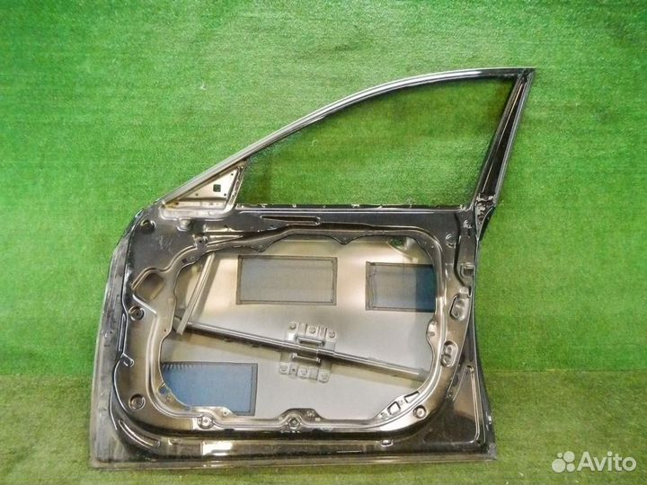 Дверь передняя правая Genesis G80 (2016-2020)