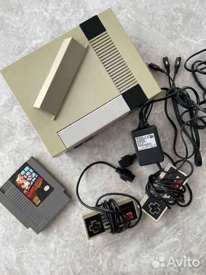 Nintendo entertainment system (NES)