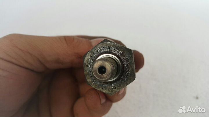 Датчик давления масла Seat Cordoba 4 BBZ 2005