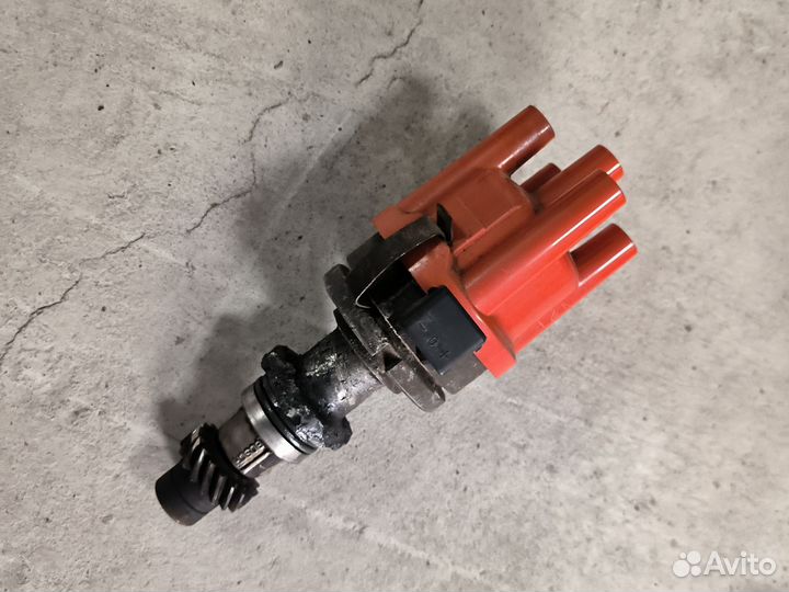 Трамблер на passat b3 двигатель 1,8