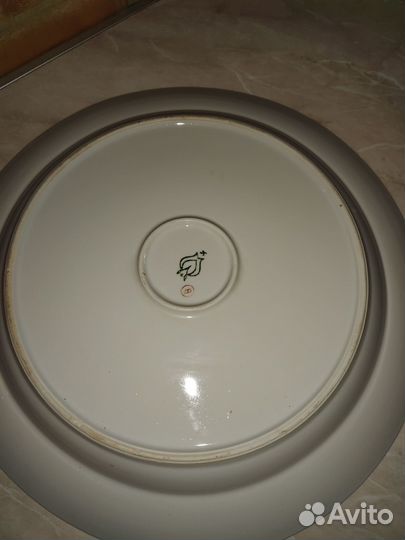 Блюдо большое, чайник