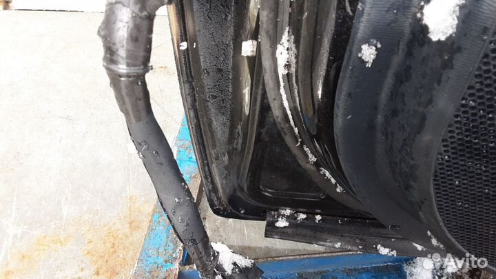 Дверь передняя правая toyota avensis T27 3-9 дней