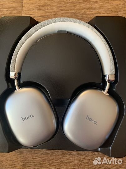 Беспроводные наушники hoco новые