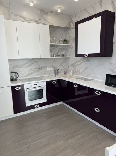 1-к. квартира, 55 м², 8/13 эт.