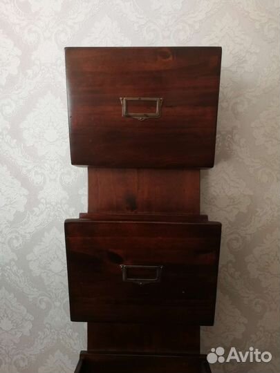 Газетница/журнальница Италия