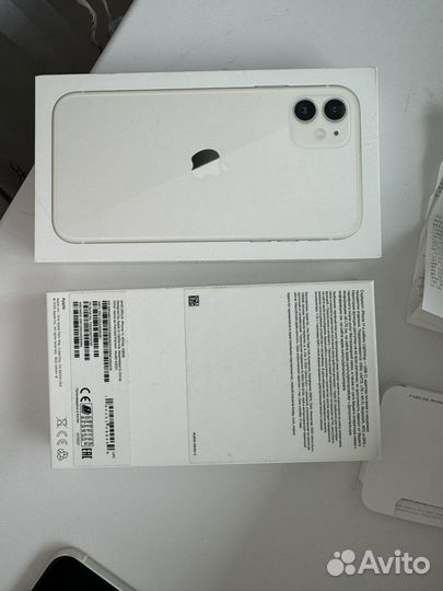 iPhone 11, 128 ГБ