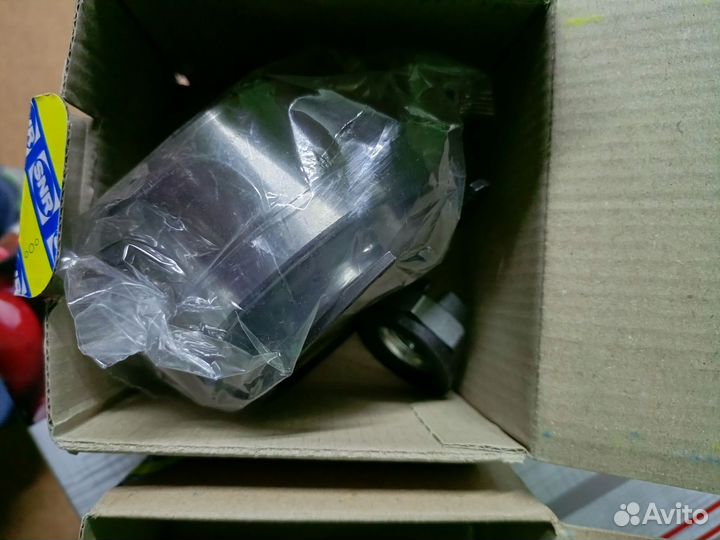 Продаю передние ступичные подшипники к-т 2 шт