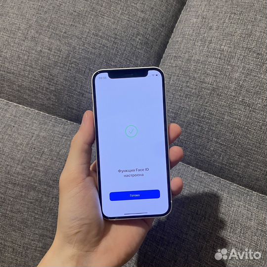 Телефон iPhone 12 mini