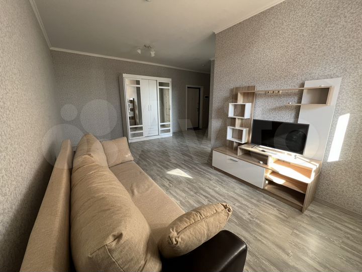 1-к. квартира, 40 м², 8/9 эт.