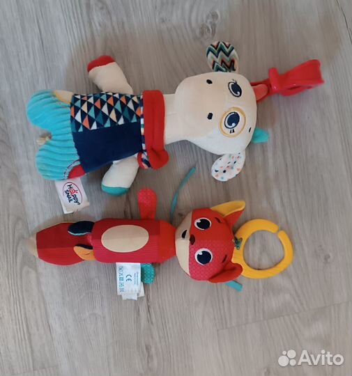 Развивающие игрушки для малышей пакетом