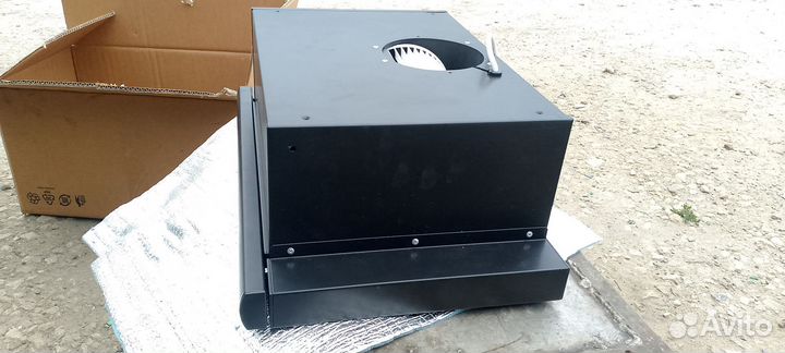 Вытяжка для кухни 50 см новая