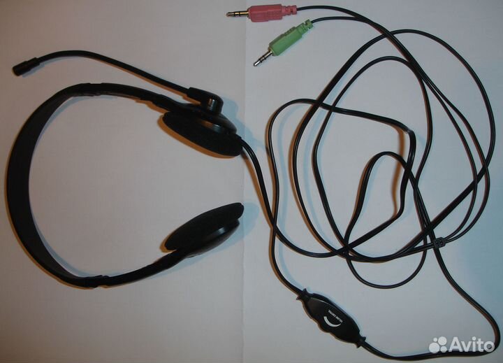 Наушники-гарнитура