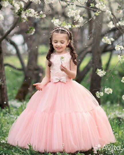 Прокат детских нарядных платьев