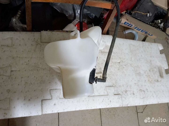 Бочок омывателя Opel Astra C