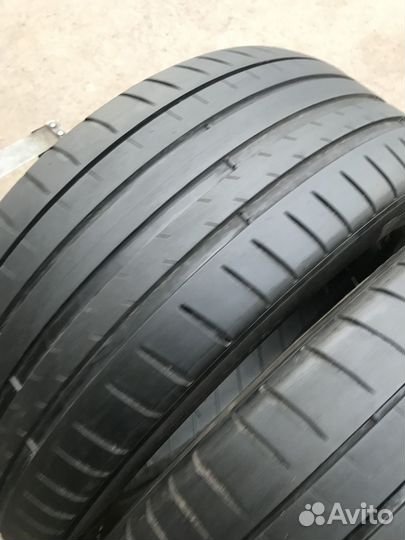 Michelin Pilot Sport 4 225/55 R17