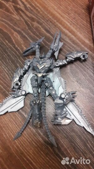 Робот трансформер