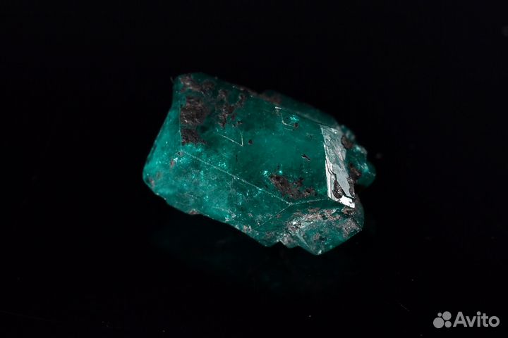 Кристалл. Диоптаз. Лот №929