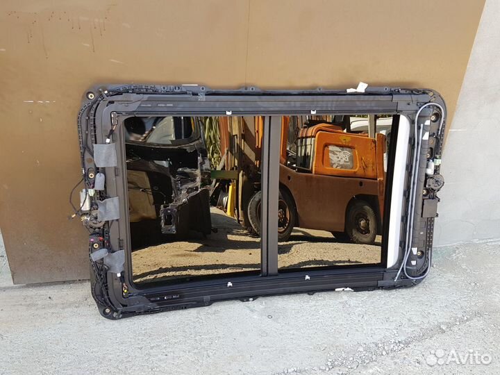 Фольцваген Тигуан 2017- Панорама в крышу