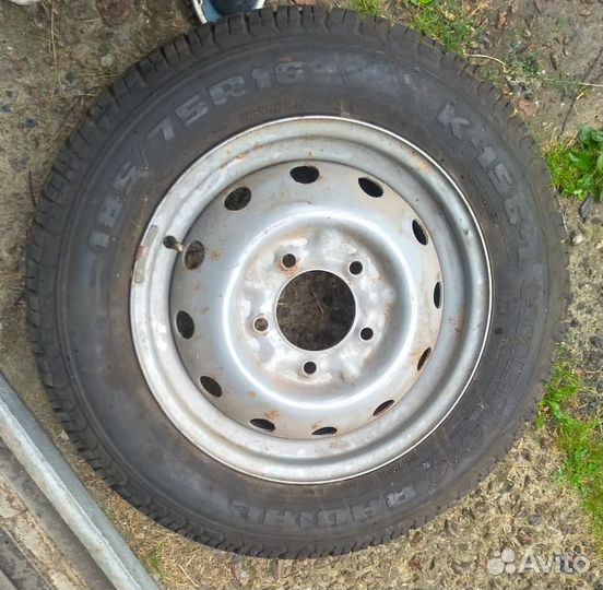 Kumho I'Zen KW22 205/55 R16