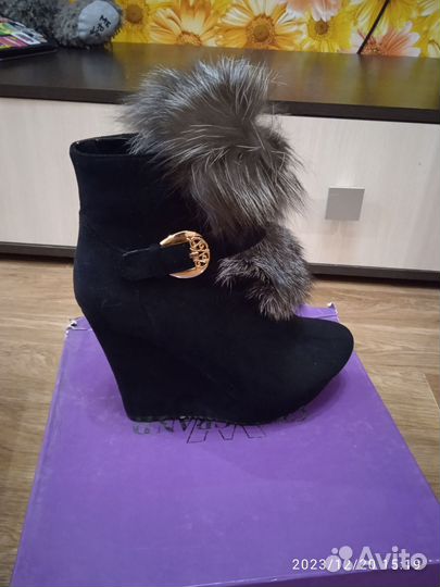 Ботильоны зимние