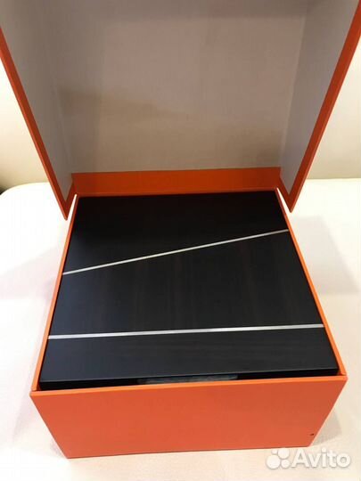 Футляр для часов Roger Dubuis