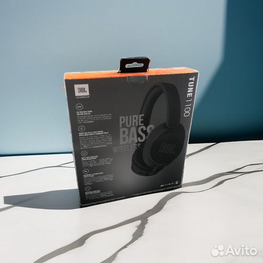 JBL Tune 1100 чёрные/бежевые