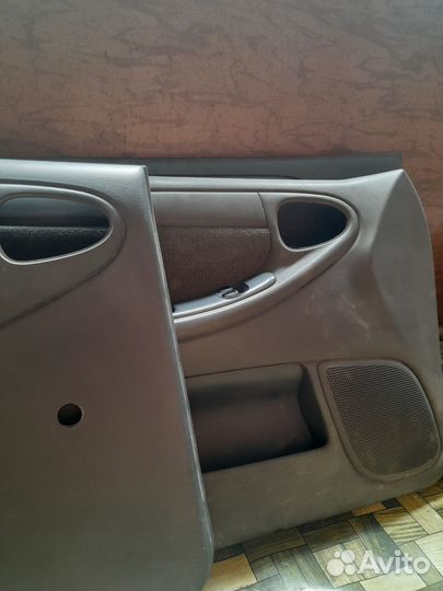 Обшивки дверей шевролет ланос