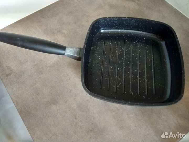 Сковорода гриль чугун Berghoff со съемной ручкой