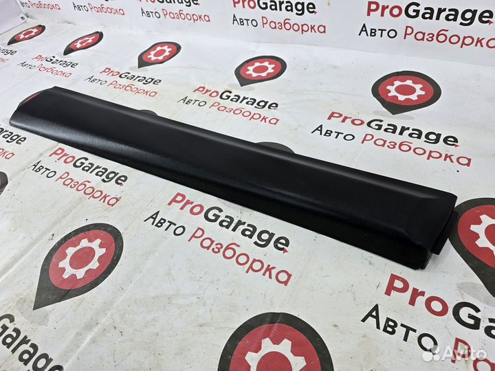 Молдинг двери передней правой Nissan Qashqai J11